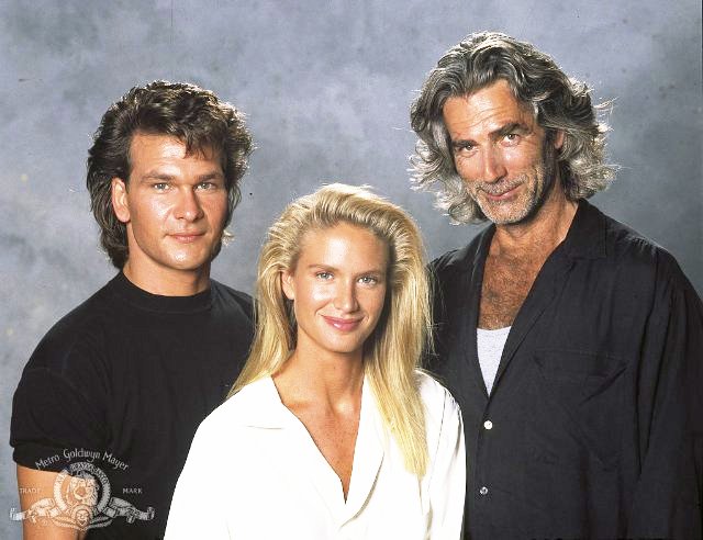 MV5BMTMxMDAzMzMwN15BMl5BanBnXkFtZTcwNDc0NzU2NA@@._V1_SX640_SY720_